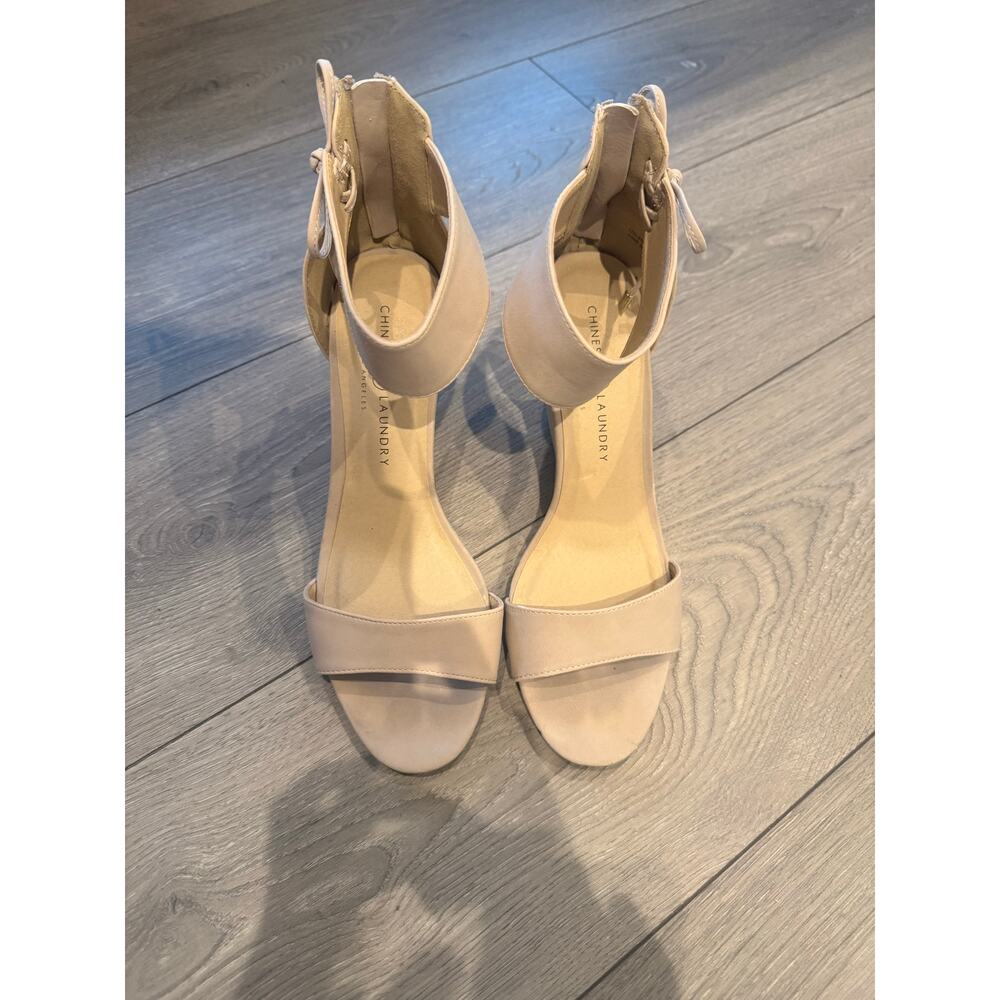 Chinese Laundry Heels Womens 10 Nude Ankle Strap Block wedge Heel Sandals